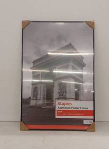 lot 18524 image: Staples Aluminum Poster Frame 24in x 36in Black, 6 Pack