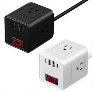 lot 43713 image: NEW Cube Power Strip With Surge Protector 3 Outlets With USB C Charging 6ft cord WHITE RETAIL $22.00