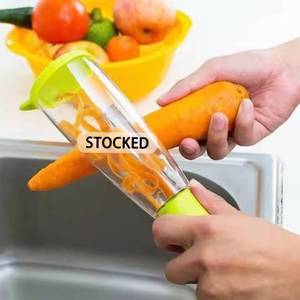 lot 43714 image: NEW Peeler for Potato and more with peel catcher Kitchen Accessories Fruit Peeler GREEN