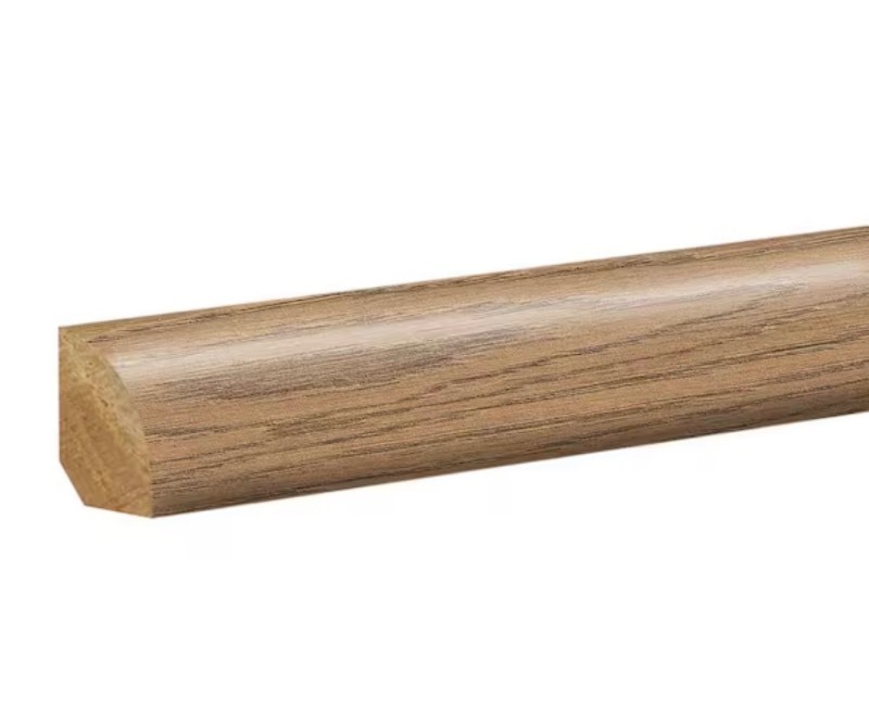 lot 84 image: Bundle of 5 Pieces 94.5 in. L Textured Wood Look Laminate MouldingTrim Quarter Round Molding