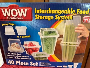 lot 209 image: WOW Containers, Interchangeable Food System