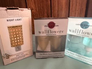 lot 157 image: Nightlight and Wallflower Scents