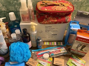 lot 143 image: Bathroom Cabinet Contents - Suction Assist Bar, Compression Socks and MORE