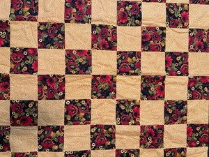 lot 139 image: Lap Quilt - Approx 40 x 44