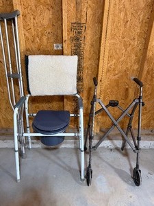 lot 232 image: Medical Helpers - Bed Side Commode, Wheel Chair Padded Seat, Walker, Crutches