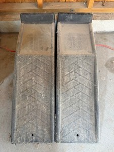 lot 237 image: Rhino Ramps