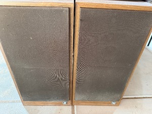 lot 255 image: AR58 Speakers