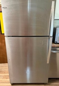lot 128 image: Whirlpool Refrigerator Model WRT311FZDM01