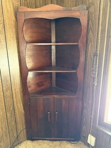 lot 125 image: Wood Corner Shelf, Approx 30 x 13 x 70