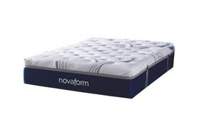 lot 1002 image: 14 thick King Mattress WITH INCLUDED Hospitoligy mattress encasement ($50 value) - Retail $800