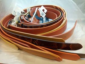 lot 1140 image: Lot of 10 Assorted Womens Belts Size Small - Retail $140