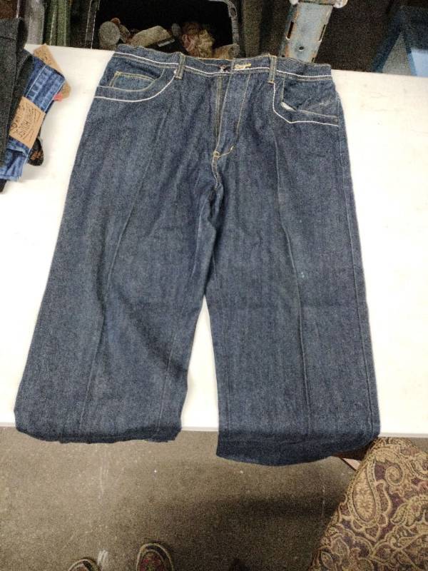 lot 62309 image: Kani Gold Blue Jeans 3632