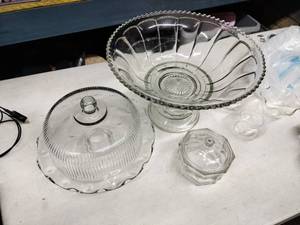 lot 63554 image: Set of Party Glasswear
