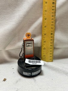 lot 36642 image: Harley Davidson Gas Pump Collectible