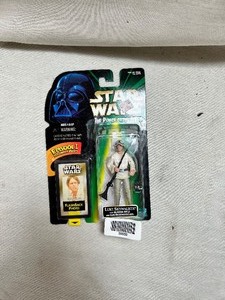 lot 36659 image: Luke Skywalker - Star Wars The Power of the Force (POTF2)