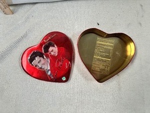 lot 36663 image: Elvis Presley Heart-Shaped Candy Tin