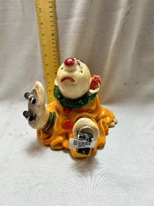 lot 36716 image: Ceramic Clown Figure