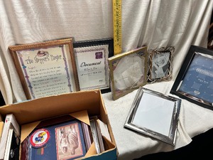 lot 36723 image: Lot of Misc. Picture Frames