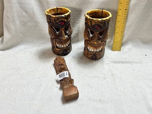 lot 36726 image: Hawaiian Tiki Mugs