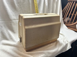 lot 36731 image: Vintage Sears Kenmore Sewing Machine w Case