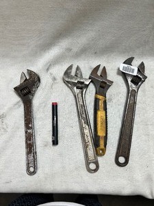 lot 36746 image: Lot of Misc. Adjustable Wrenches