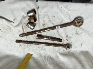 lot 36769 image: Vintage 34 Ratchet and more.