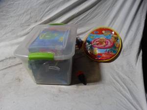 lot 37150 image: Lot of Misc. Outdoor Water Fun Items