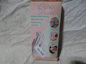 lot 37022 image: New Latex Gloves