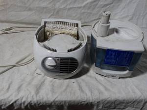 lot 37064 image: 2 Room Humidifiers