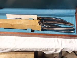lot 37069 image: Lot of Saladmaster kitchenware.