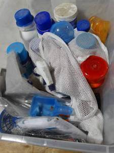 lot 37076 image: Lot of Misc. Cleaning Supplies