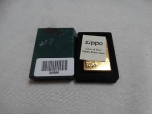 lot 36998 image: Zippo Match w Box