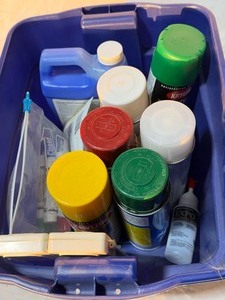 lot 36832 image: Lot of Misc. Spray Paint