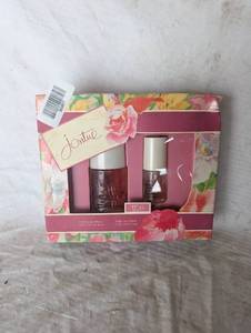 lot 36957 image: New in The Package Jontue Perfume Set