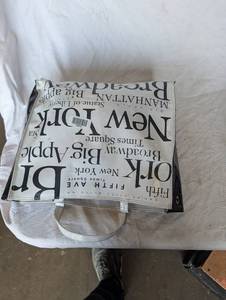 lot 36975 image: Lot of Misc. Bags