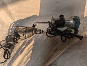 lot 36814 image: Skil Drill & Makita Drill
