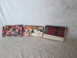 lot 36899 image: Lot of Misc. Wallets