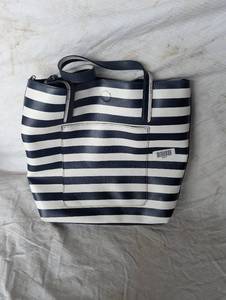 lot 36907 image: Striped & Navy Blue Purses