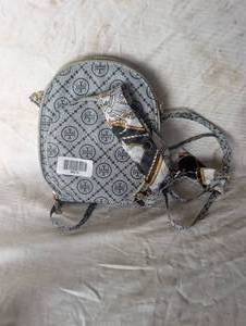 lot 36916 image: Grey Tory Burch Cross Body Bag