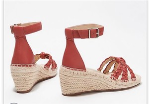 lot 1010 image: Vince Camuto Braided Espadrille Wedges CORAL Size 6.5