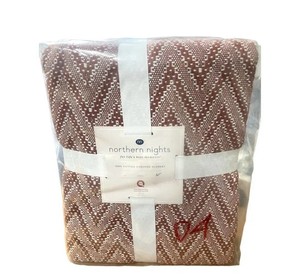 lot 1013 image: Northern Nights 100% Cotton Printed Chevron Blanket FULLQUEEN Clay
