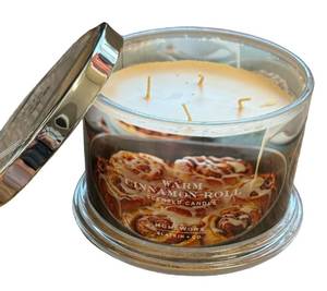 lot 1044 image: HomeWorx by Slatkin  Co. 18oz Warm Cinnamon Roll