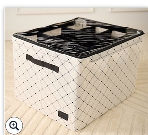 lot 1081 image: Peria 12-Compartment Shoe Organizer Black Dots,