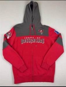 lot 1085 image: Men Tampa Bay Buccaneers NFL Sweatshirts Size LG