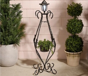 lot 1109 image: Garden Reflections Outdoor Planter Holder with Solar Light
