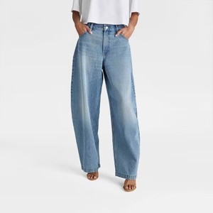 lot 1153 image: $50 KBB by KAHLANA Womens Mid-Rise Barrel Leg Jean - Vintage Wash 8