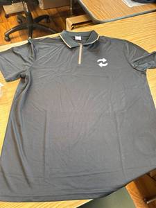 lot 1185 image: Men XL polo