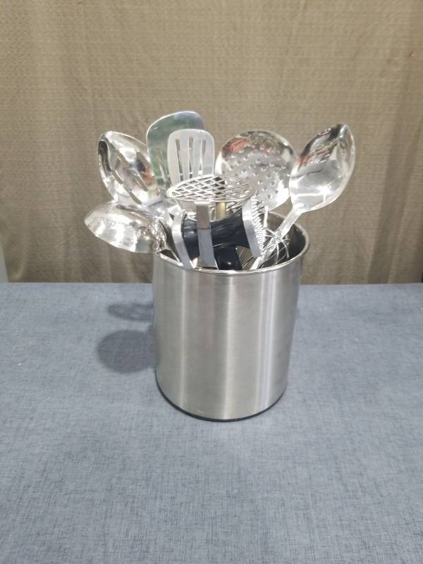 lot 2598 image: Kitchen Utensil Set  with Stainless Steel Holder