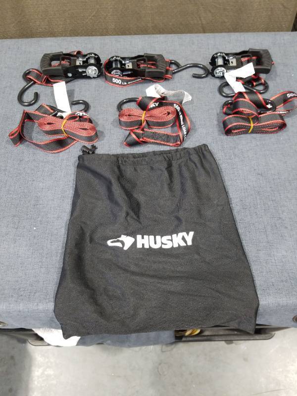 lot 2804 image: Husky Ratchet Tie-Down Straps 500 lb Set of 3