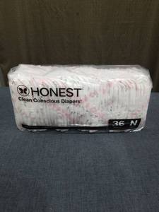 lot 1291 image: Honest Clean Conscious Diapers Size N 36 Count